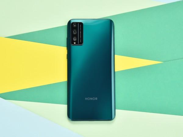 荣耀20青春版参数配置全解析:千元机也能拥有旗舰级屏幕与续航体验