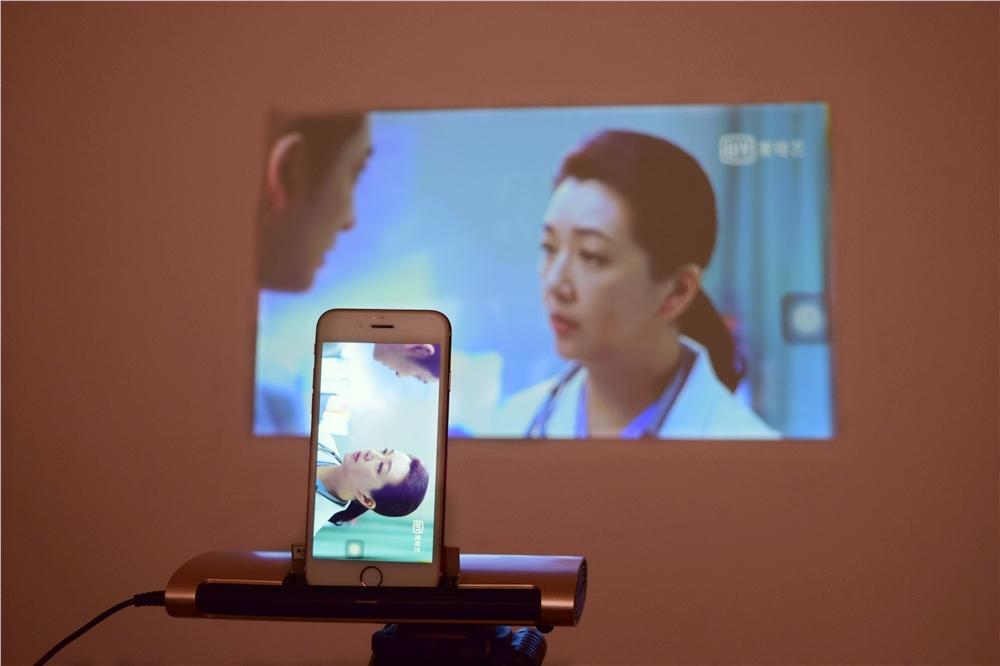 投影手机选购指南:随时随地大屏投影,让分享更便捷快乐