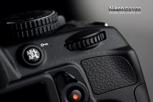 尼康D3100:摄影新手的完美入门单反,轻松拍出专业级照片