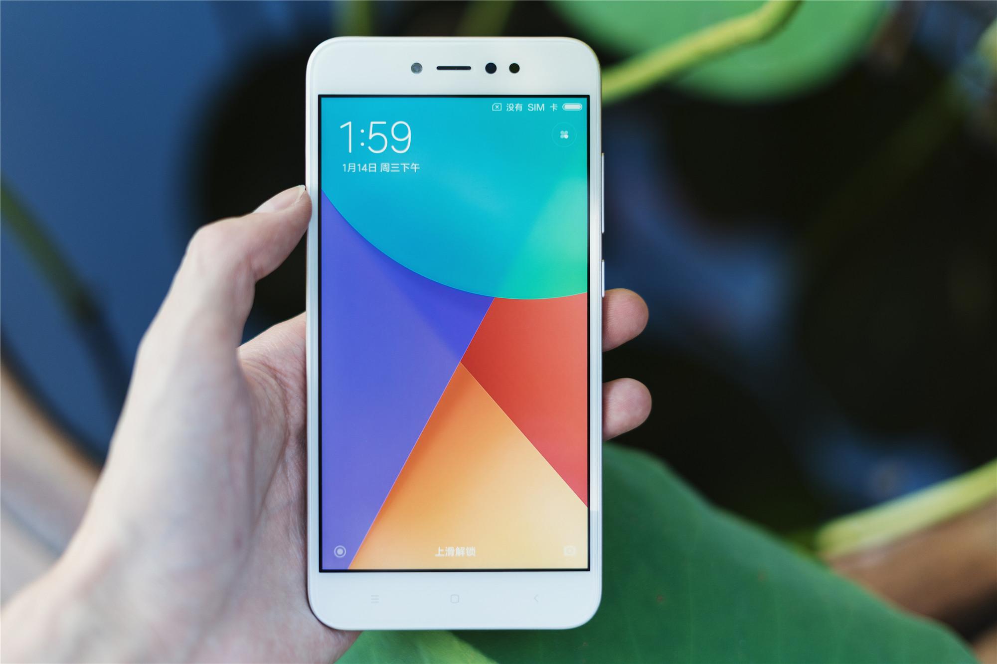 红米5a全面评测:揭秘这款百元机的超值体验与实用省电技巧